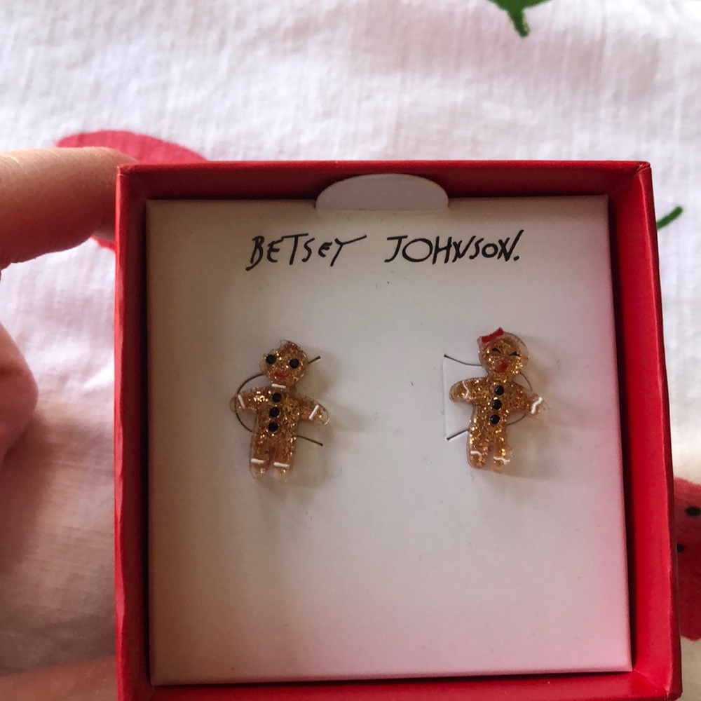 NWOT betsey Johnson gingerbread earrings